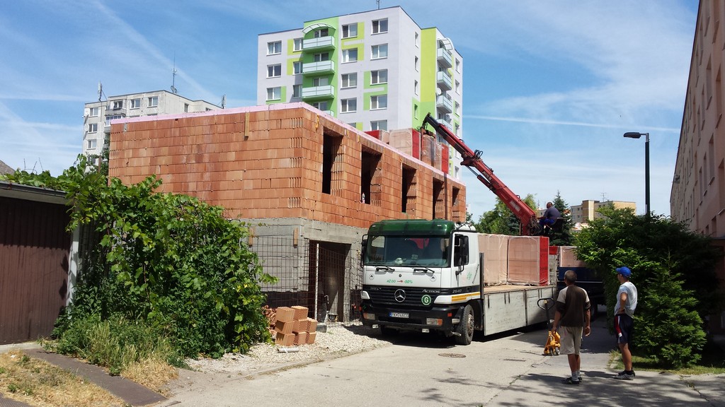 Stavebná spoločnosť QUATTRO-H - výstavba bytového domu Sofia v Šamoríne